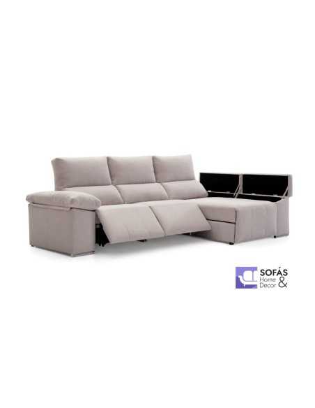 Sofa Relax Zoe visto por delante desde un lateras con respaldo y pasamanos reclinados