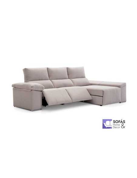 Sofa Relax Zoe visto por delante desde un lateras con respaldo reclinado